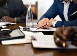 El triálogo sobre la estrategia de inversión minorista (RIS) da sus primeros frutos