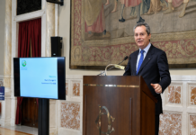 ¿Hacia la autorregulación del asesoramiento financiero?